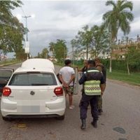 Detuvieron a un hombre con pedido de captura internacional que manejaba un auto 'mellizo' en Orán