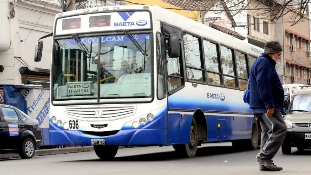 Cambios en la coparticipación podrían afectar el beneficio de gratuidad del boleto en el transporte público de Salta