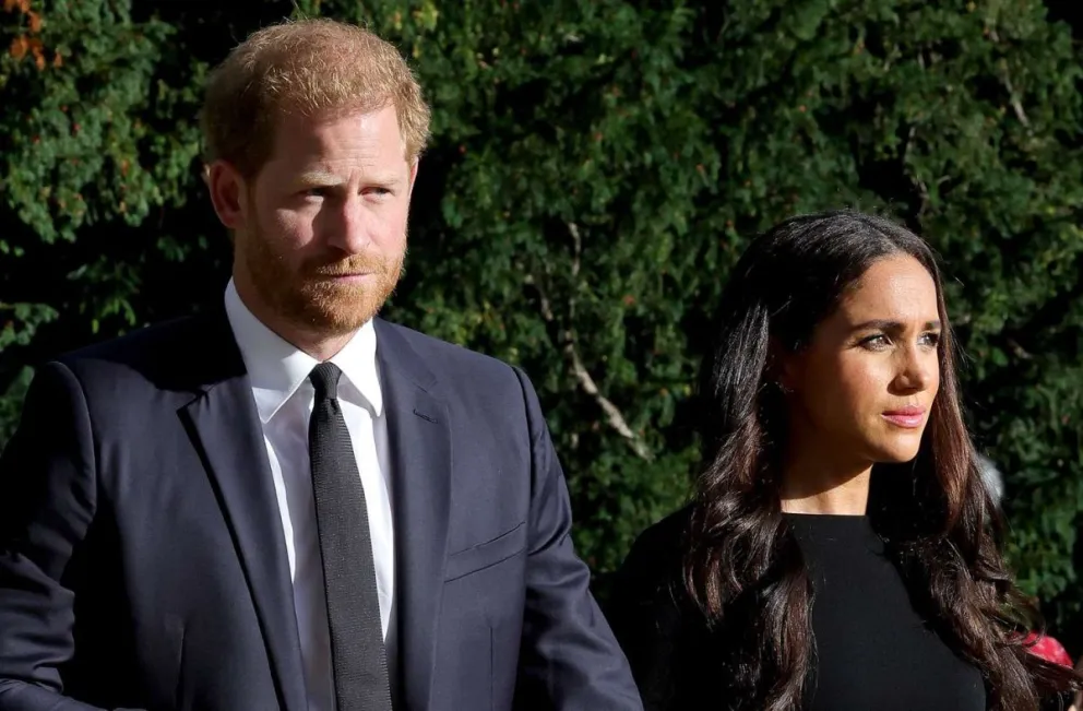 Meghan Markle y el príncipe Harry en peligro: crece la brutal demanda de que renuncien a sus títulos nobiliarios