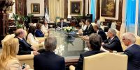 El gobierno de Javier Milei revisará todos los contratos de los ministerios públicos