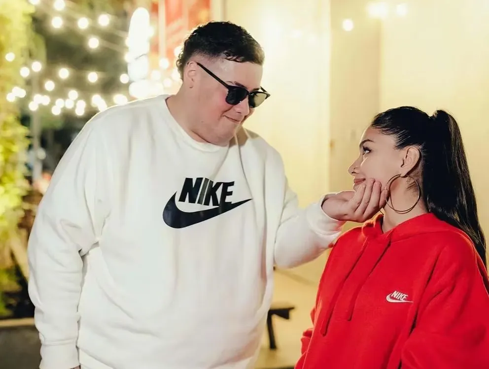 Influencer y vendedora de contenido erótico en redes: conocé a la novia de Big Apple de Gran Hermano