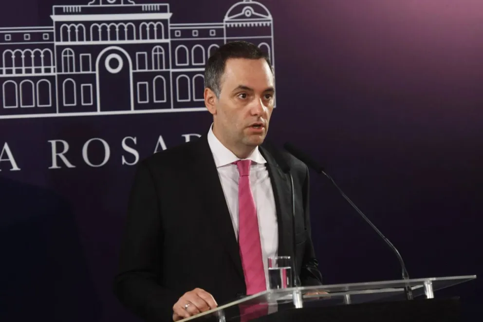El Gobierno nacional comunicó las nuevas definiciones sobre jubilaciones y paritarias