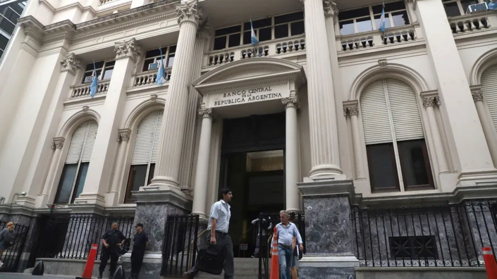 Nueva política monetaria: el Banco Central decidió bajar la tasa de interés de los plazos fijos