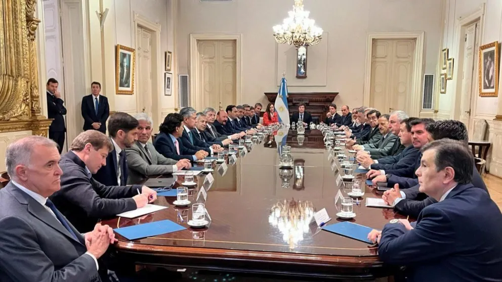 Se intensificó el conflicto entre Javier Milei y gobernadores por los fondos discrecionales