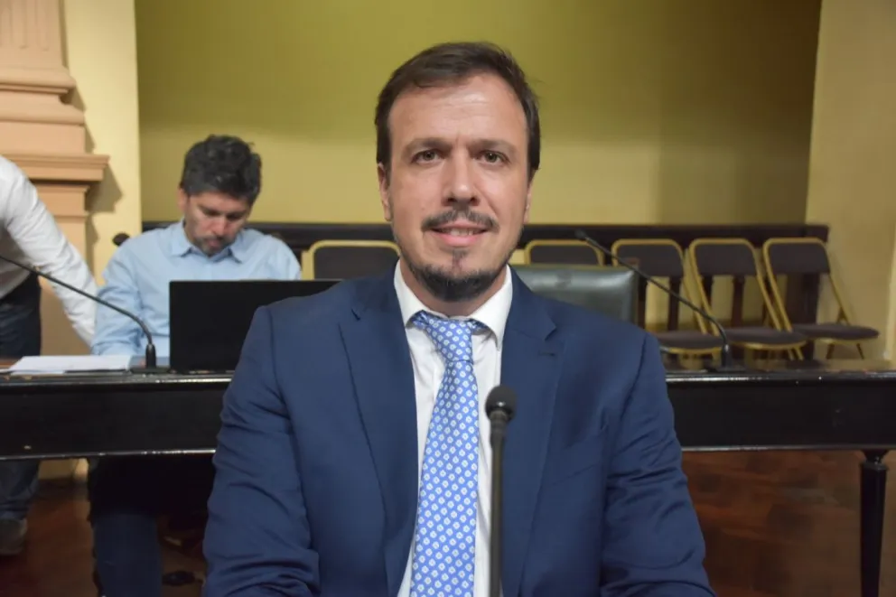 Con el 96 % de las mesas escurtadas, Roque Cornejo es el nuevo senador por la Capital