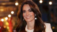 El impresionante atuendo de navidad de Kate Middleton: el azul fue el protagonista