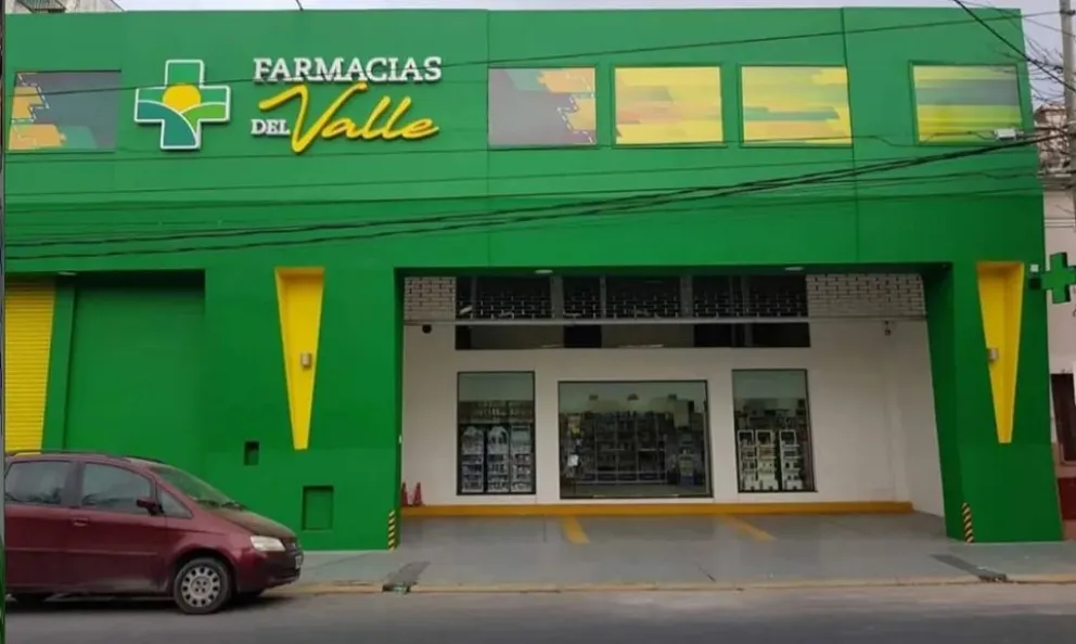 Violento robo en una farmacia salteña: tres mujeres ingresaron y agredieron a las empleadas