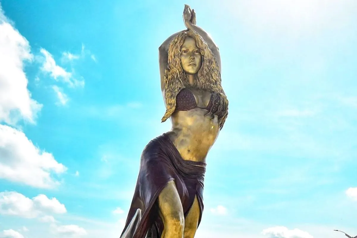 SHAKIRA