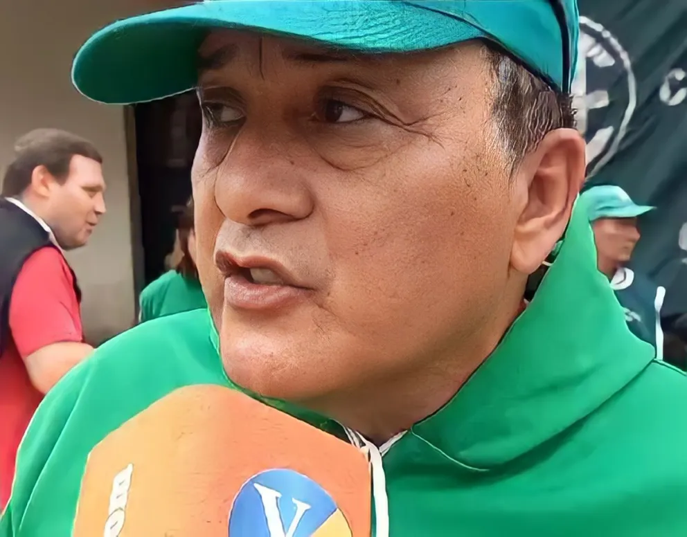 ATE Salta presente en la marcha contra el DNU de Javier Milei: “No paga la casta, pagan los trabajadores"
