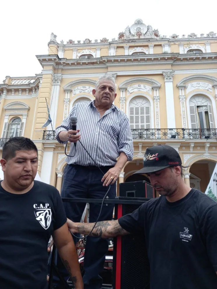 CGT Salta en la marcha contra el DNU de Javier Milei: "Los legisladores tienen que votar por el pueblo"