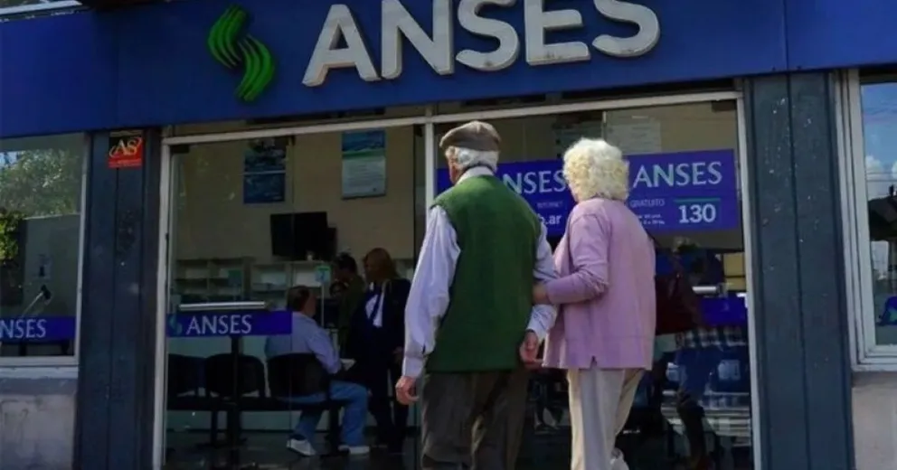 Ley Ómnibus: cómo afectará a los jubilados salteños el cambio de régimen en las prestaciones