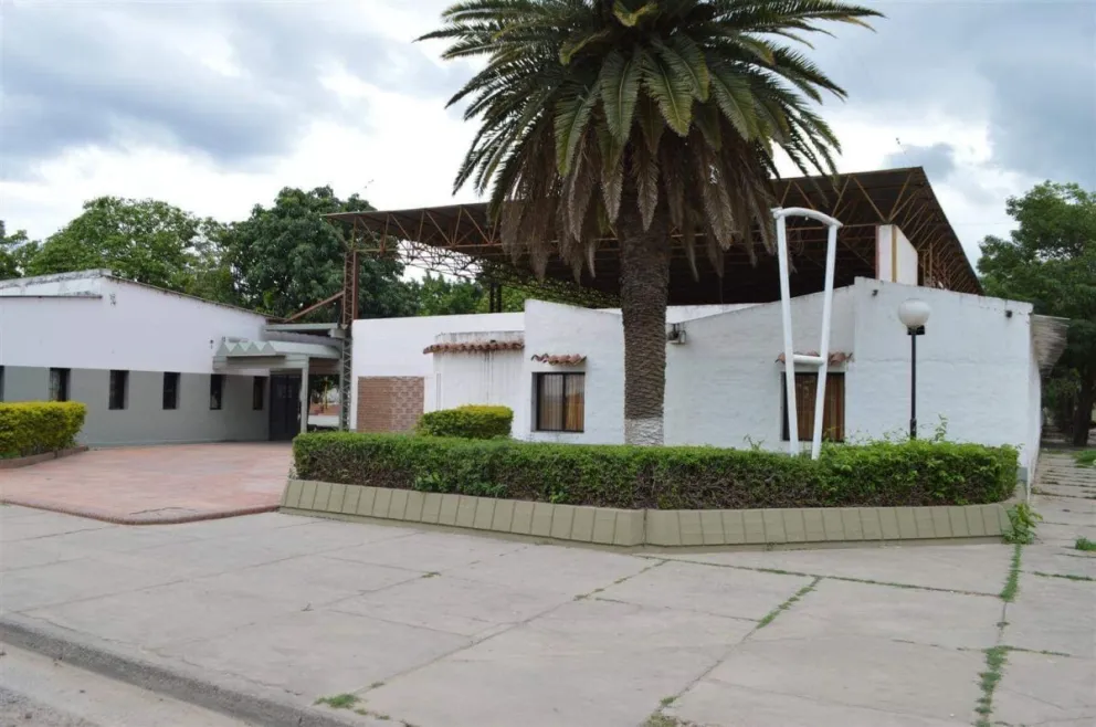Ponen en marcha el plan para revivir el deteriorado Campo Municipal de Deportes de Orán