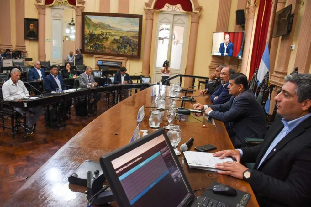 La Cámara de Senadores aprobó el préstamo de 50 millones de dólares con el BID