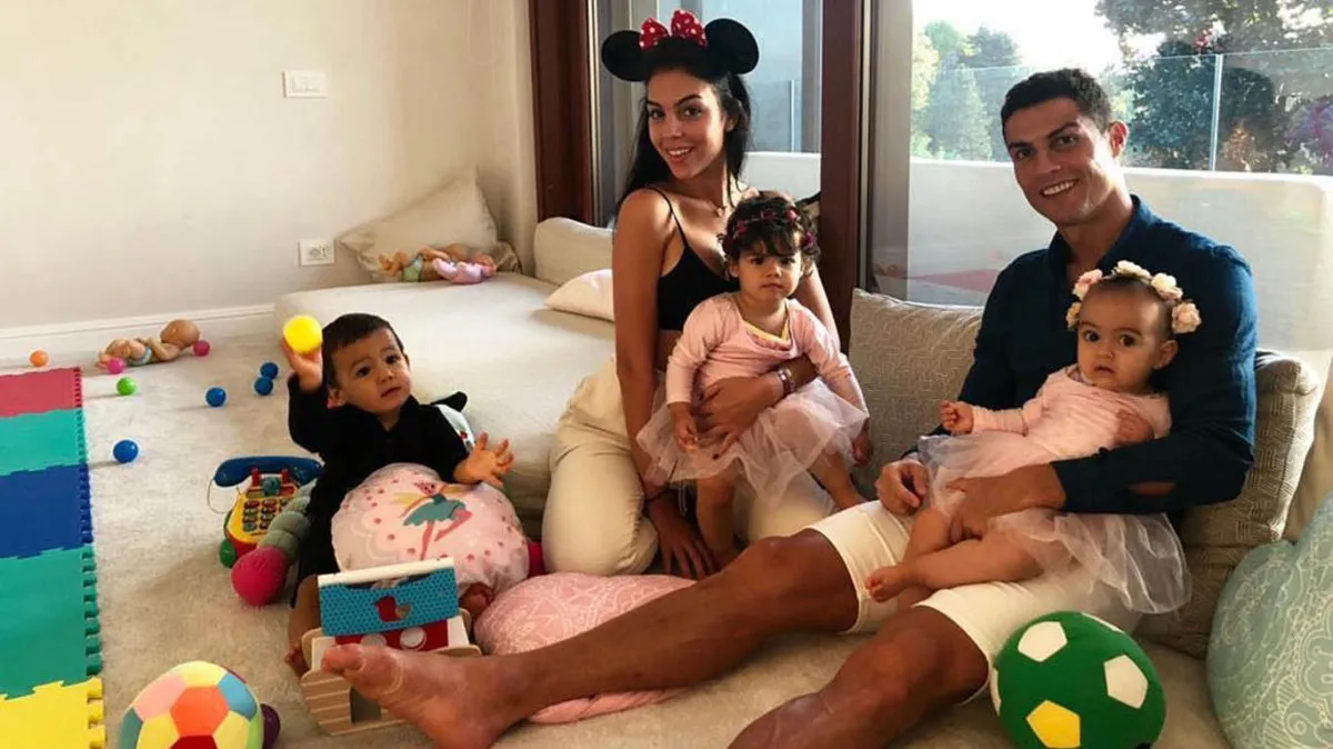 CRISTIANO RONALDO