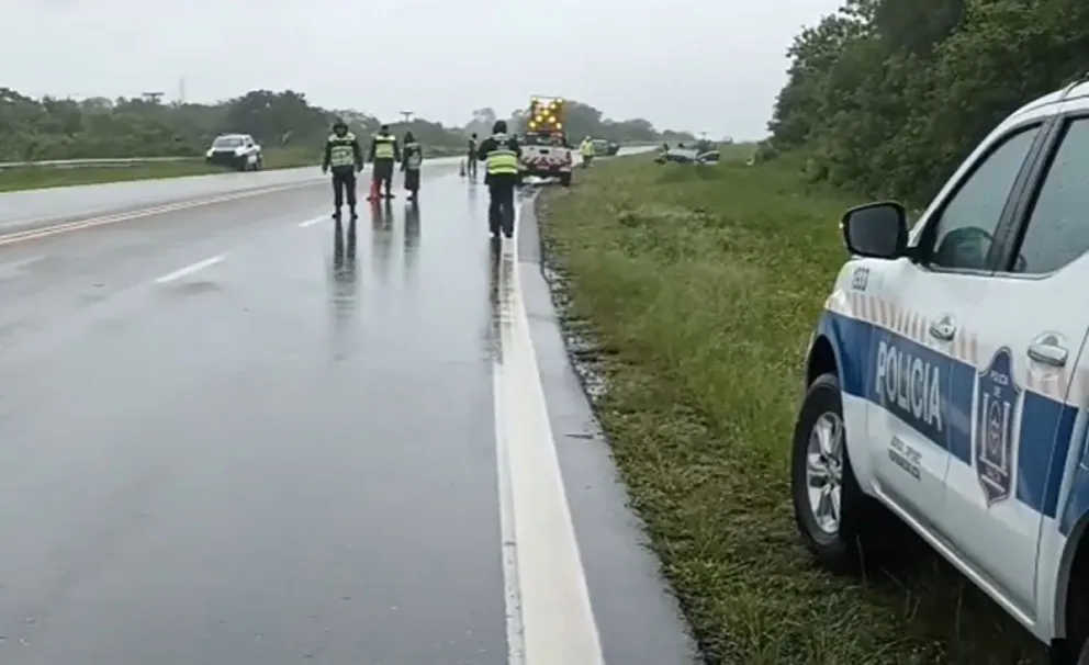 Dos personas murieron tras un fuerte accidente vial en la ruta nacional 9/34