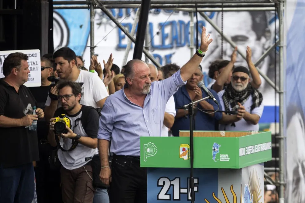 Otro revés contra la reforma laboral del DNU: se dictó una nueva medida cautelar ante el pedido de la CTA
