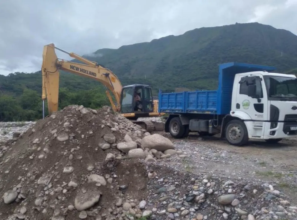 La comunidad de Los Toldos vuelve a quedar aislada por el fuerte temporal