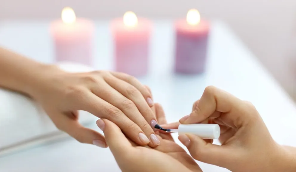 Conocé los espectaculares colores en Nail Art que serán tendencia en 2024: tu uñas lucirán sofisticadas durante todo el verano