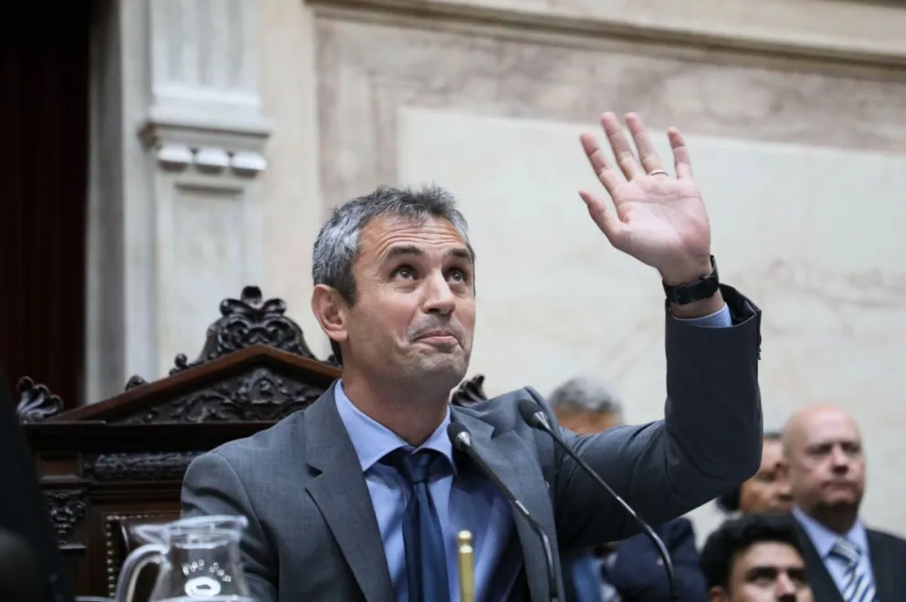 Martín Menem defendió el DNU del Gobierno y llamó a la acción en Diputados