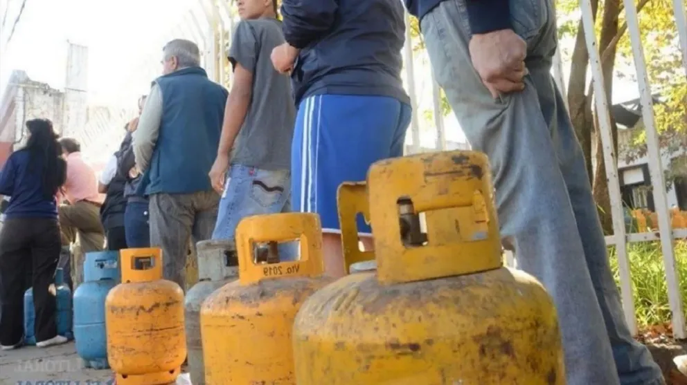 Fuerte suba de la garrafa social en Salta: pasó a costar $8500
