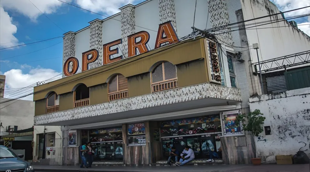 El cine se convierte en un lujo para los salteños: cuánto necesitás para ver una película