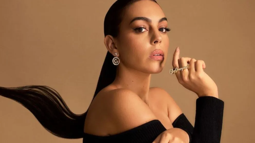 La foto bomba de Georgina Rodríguez que aceleró los corazones