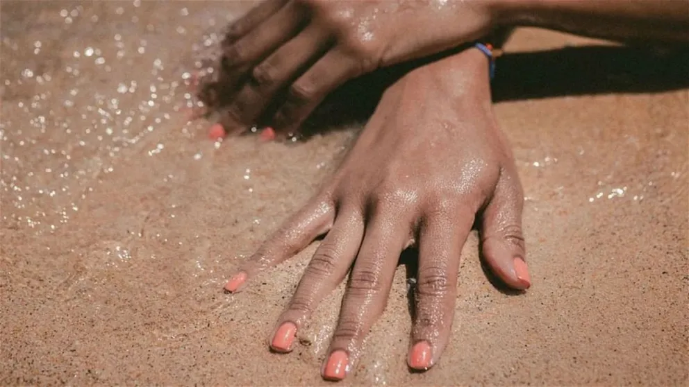 Nail Art: estos son los mejores colores de uñas para resaltar el bronceado de la piel y hacer que se vea único