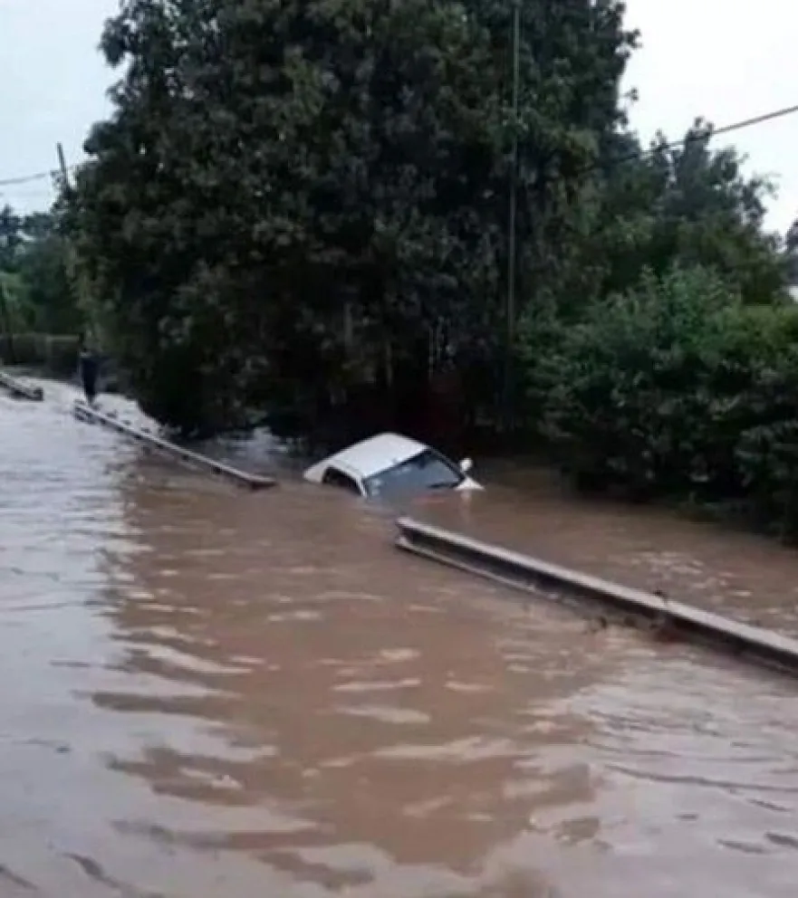 Tras las tormentas: plantean utilizar caminos alternativos ante el grave deterioro de la ruta nacional 68