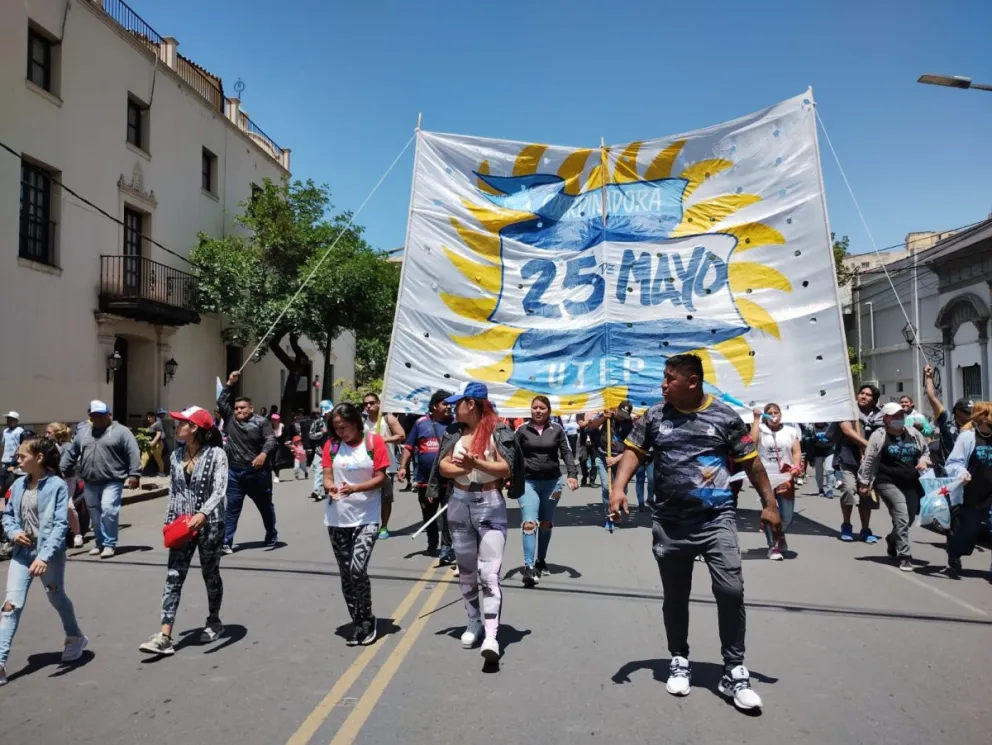 Cooperativas y emprendedores de Salta marcharán por la ciudad en reclamo a la crisis económica     