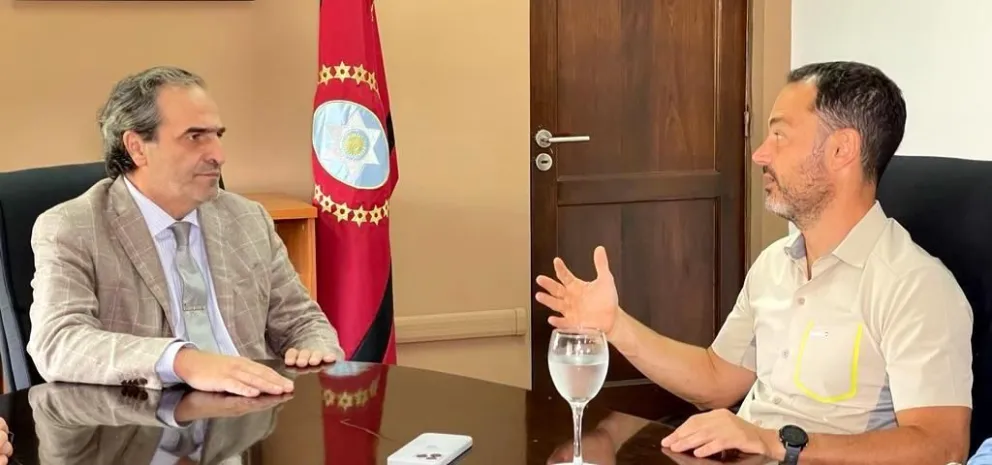 Emiliano Durand y el procurador general planificaron acciones sobre la contaminación del Río Arenales