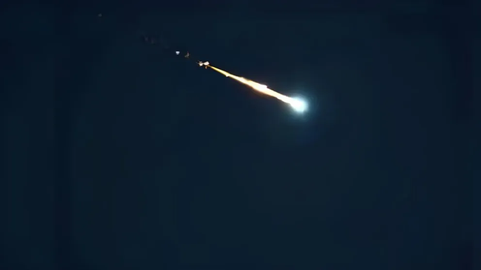 Extraño fenómeno: una luz brillante cruzó el cielo de Salta y causó asombro entre los vecinos