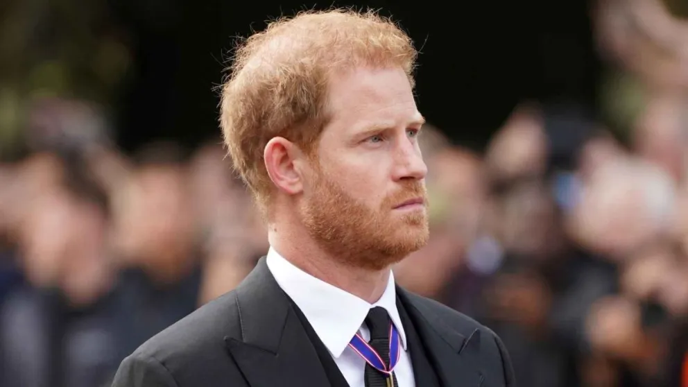La insensible frase con la que el rey Carlos le contó al príncipe Harry del fallecimiento de Lady Di 