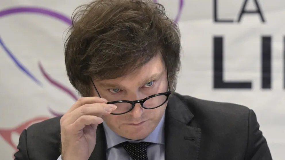 Más de 1.500 personalidades de la política y la cultura se manifestaron contra Javier Milei