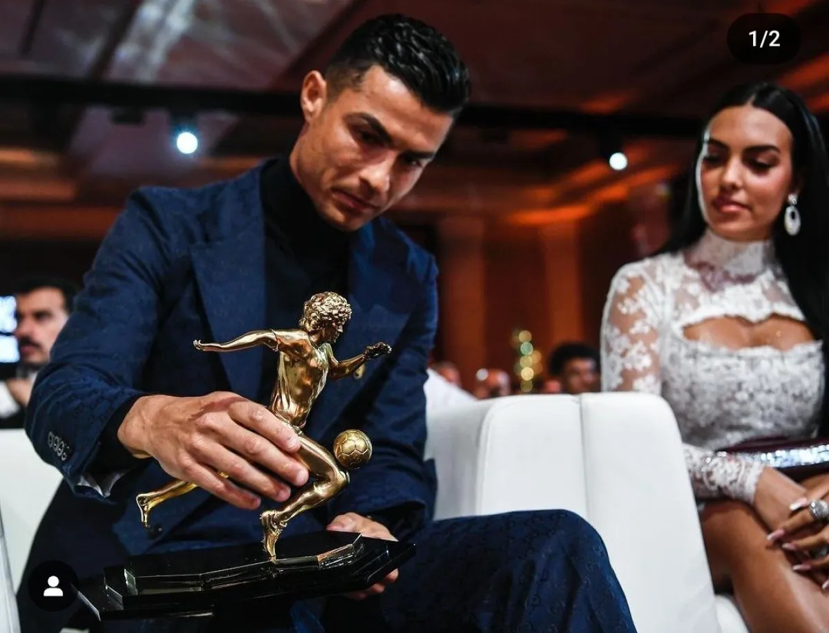 CRISTIANO RONALDO