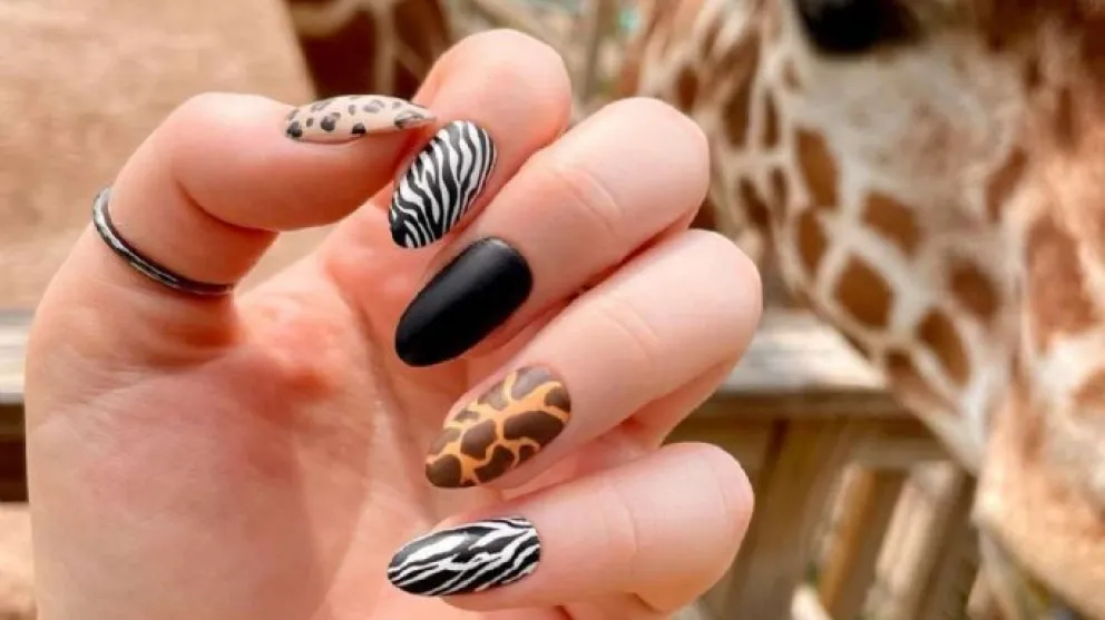 Los extravagantes diseños de Nail Art para los amantes de los animales: originales y tendenciosos