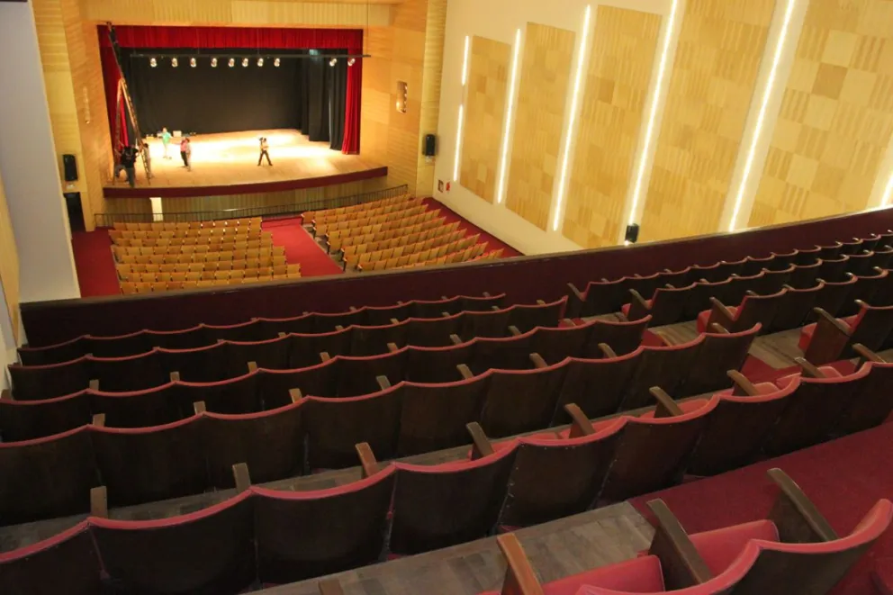 Pérdida irreparable: el mundo del espectáculo despide a una célebre artista teatral
