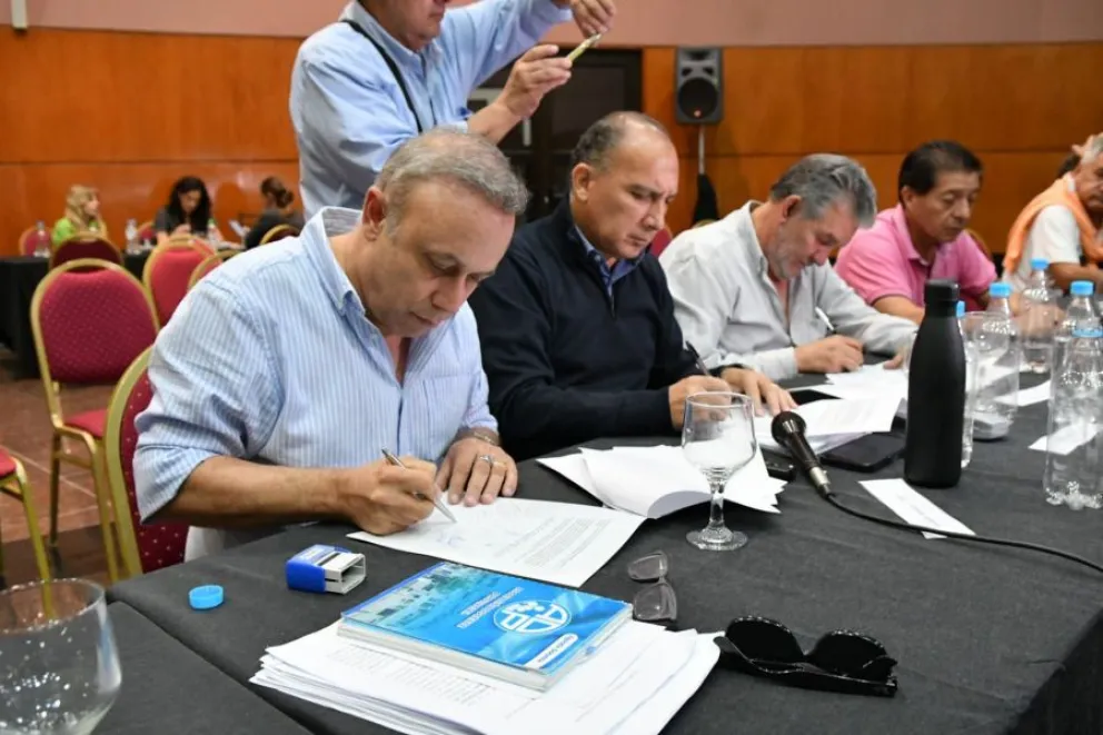 Cerró la paritaria salteña 2023: acordaron un aumento del 212% anual para empleados públicos