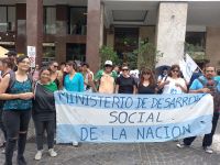 |Paro del 24 E en Salta| Empleados de Desarrollo Social de Nación: “Quieren recortar políticas para los más necesitados”