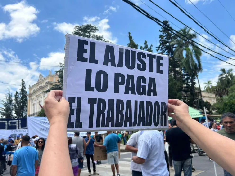 |Paro del 24 E en Salta| ISEPCI contra el ajuste: "No hay familia que pueda sostener una canasta básica" 