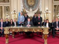 Nuevo golpe para Javier Milei: tras el paro de la CGT, la Justicia declaró inválidos seis artículos del DNU