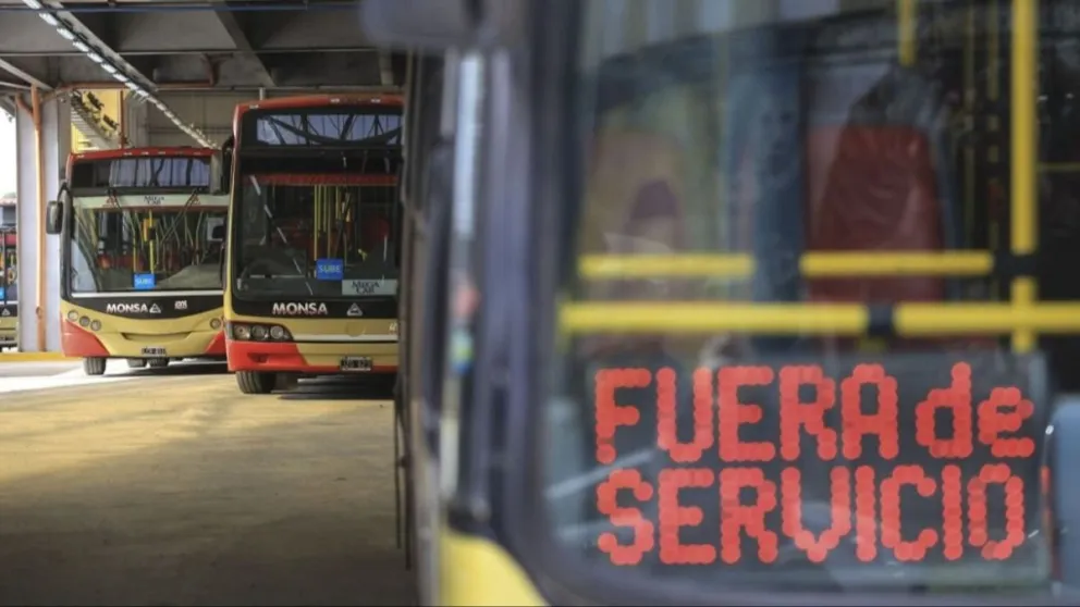 La UTA no llegó un acuerdo salarial y amenaza con un paro de colectivos: cuándo podría ocurrir