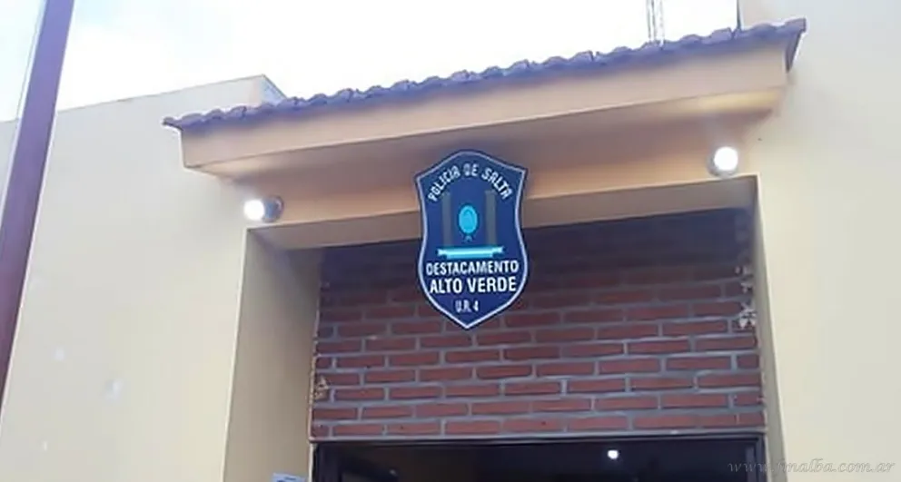 Drogas en Salta: descubrieron a un hombre que quiso ingresar marihuana al Destacamento de Alto Verde