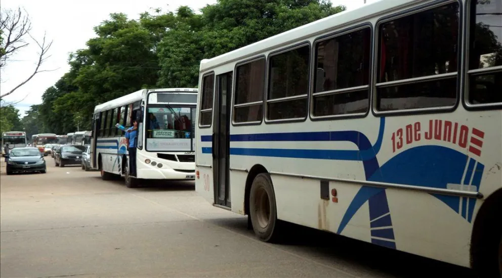 Conflicto en el transporte urbano de Tartagal: las partes se reúnen para llegar a un acuerdo