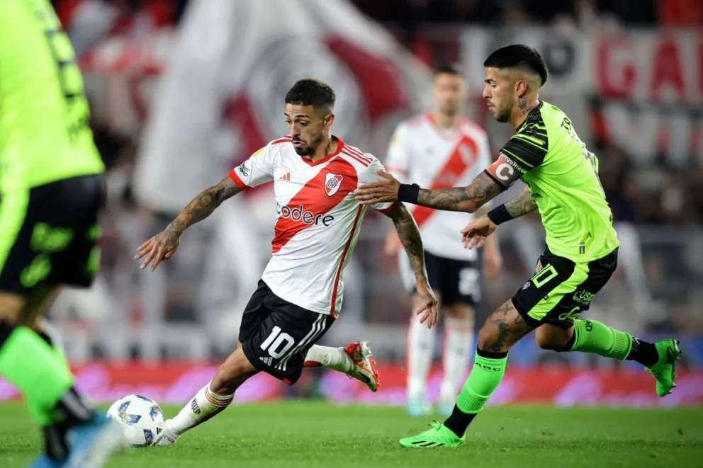River Plate irá por los tres puntos frente a Barracas Central, tras su insípido debut contra Argentinos