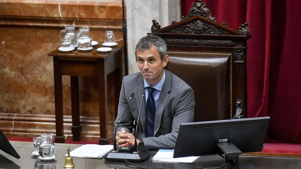 LEY &Oacute;MNIBUS 