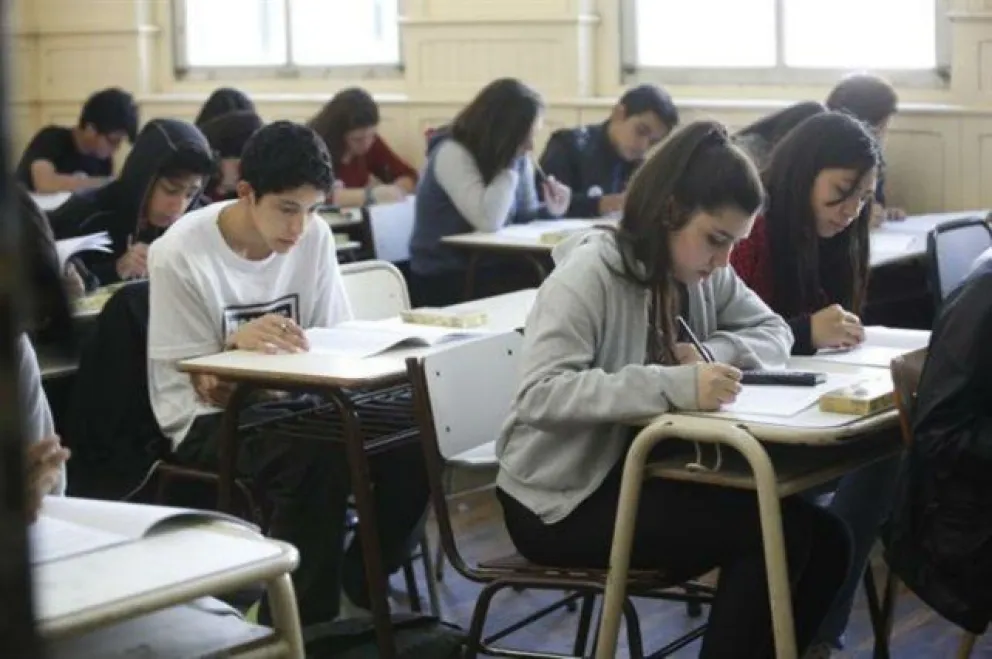 El Gobierno de Salta lanzó una prueba piloto de preinscripción digital para escuelas 