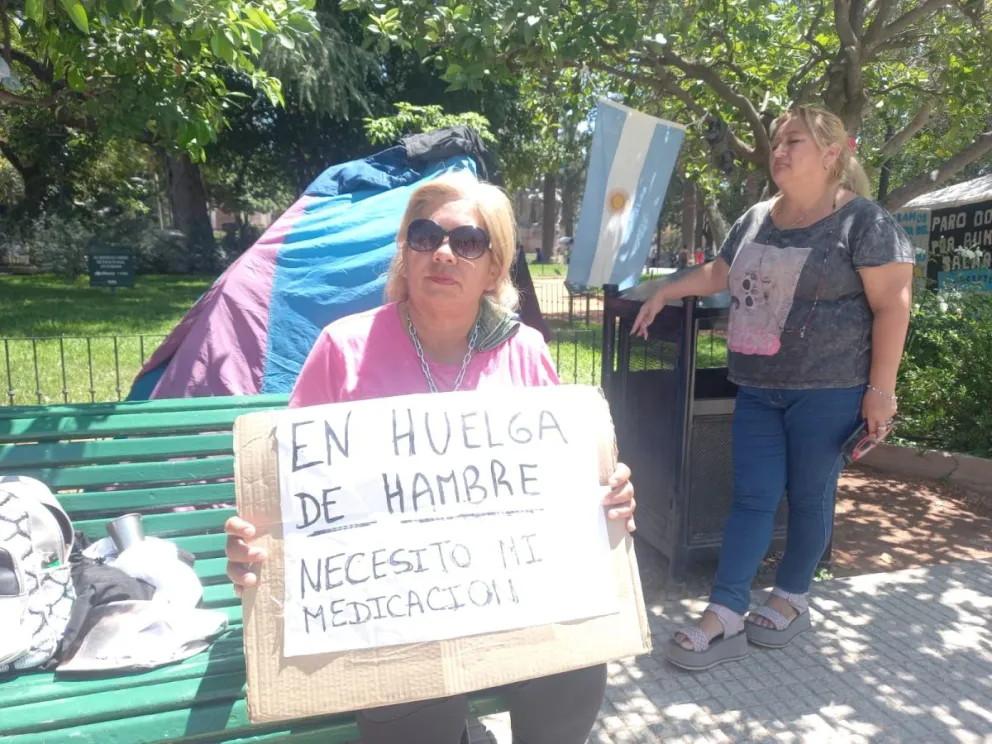 Ex empleados de la Municipalidad de Pichanal se encuentran en huelga de hambre por despidos injustificados