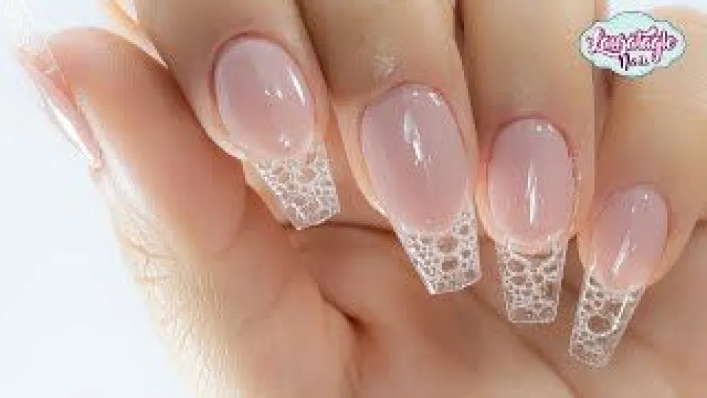 Así son las impresionantes “uñas jabón”, la nueva tendencia en Nail Art que es furor en Tik tok: fotos