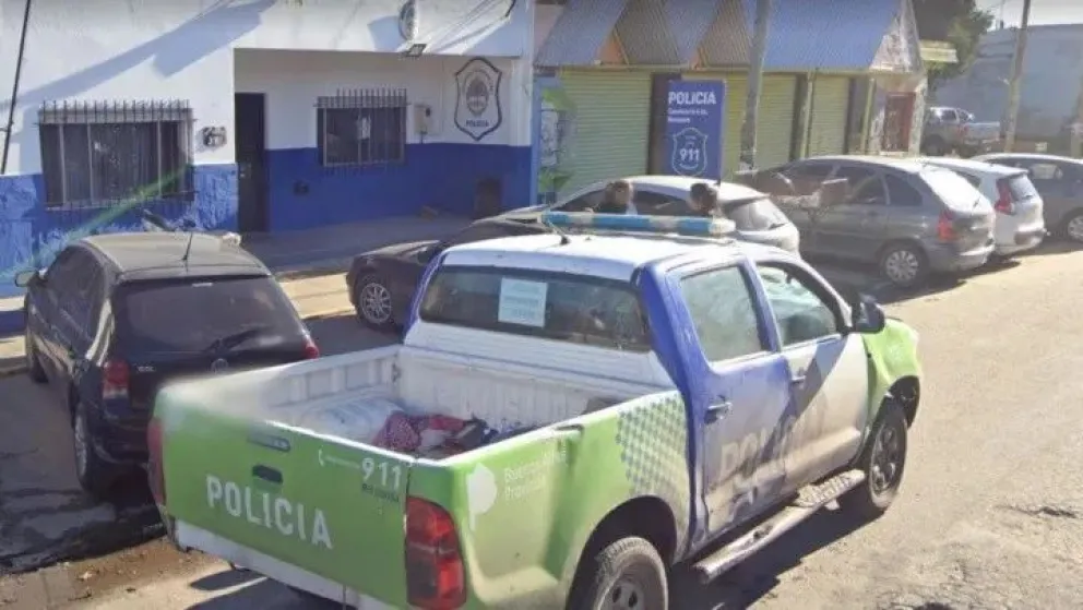 Escalofriante: un hombre degolló a su pareja, acuchilló a su hijo e hirió a su bebé