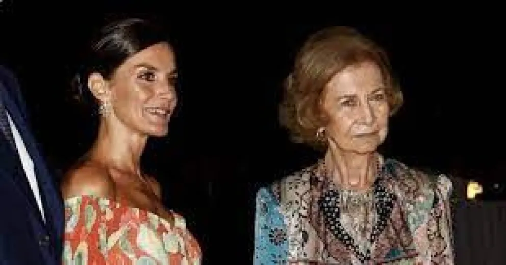 Así fue el nuevo desplante de la reina Letizia a la reina Sofía, en medio del escándalo de su divorcio